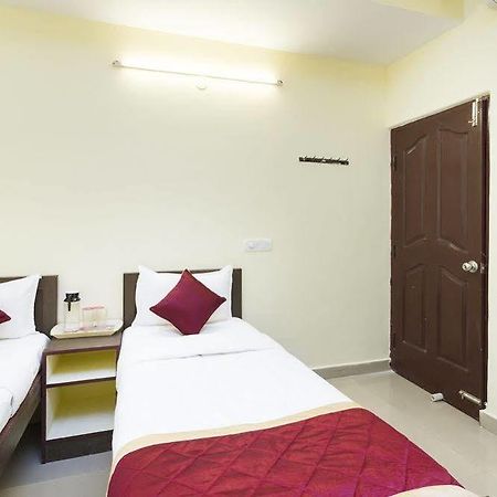 Oyo Rooms Yeshwanthpur Бангалор Экстерьер фото